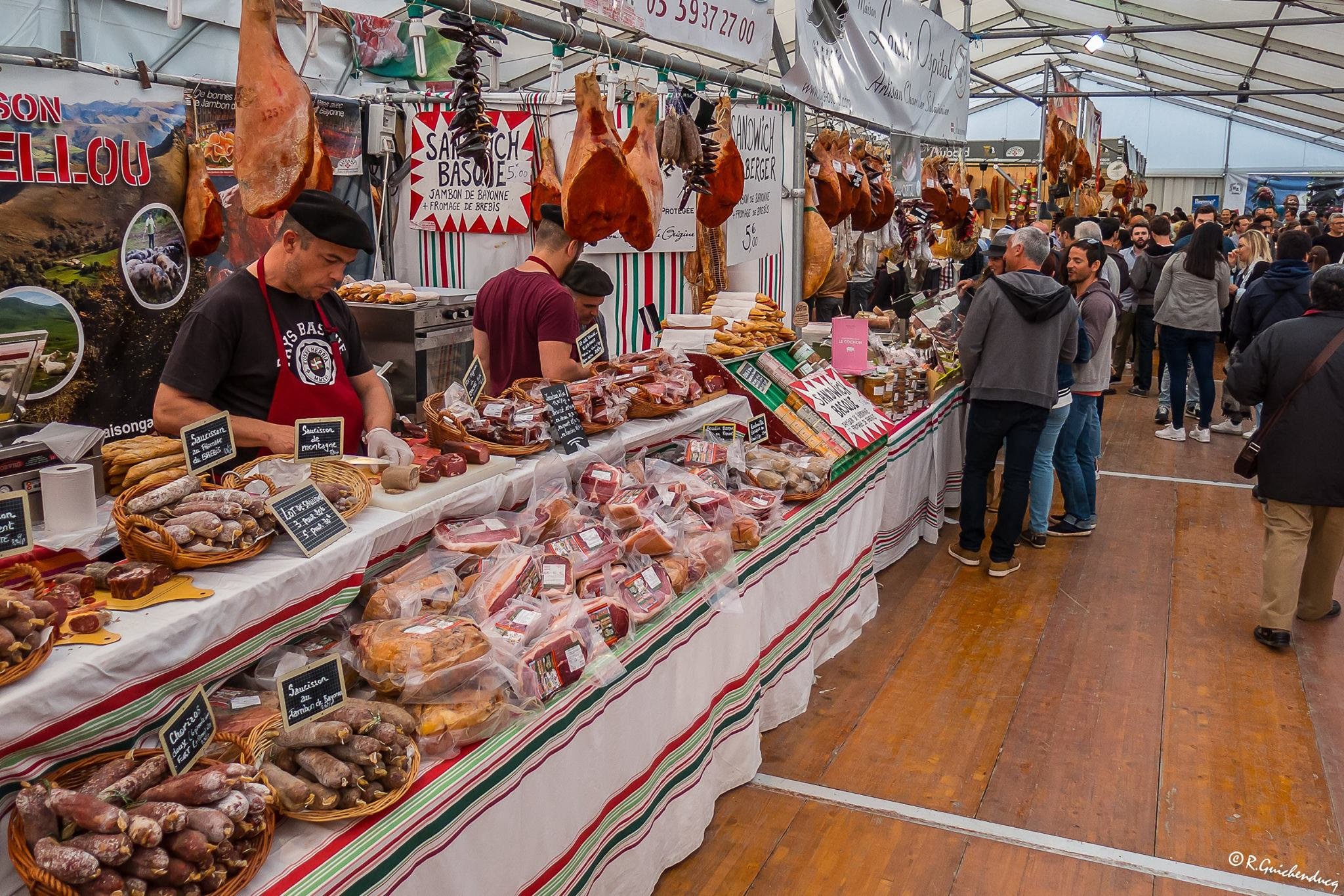 Foire Au Jambon Bayonne 2025: Le Maire S'interroge Sur Le Déficit Et Les Coûts Exorbitants Foire Au Jambon Bayonne 2025: Le Maire S'interroge Sur Le Déficit Et Les Coûts Exorbitants