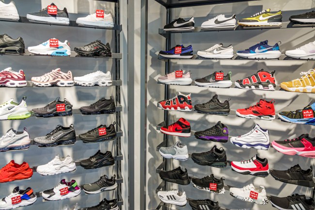 Foot Locker Q4 2024 Earnings Report: Impact Of The Lace Up Plan On Financial Results Foot Locker Q4 2024 Earnings Report: Impact Of The Lace Up Plan On Financial Results