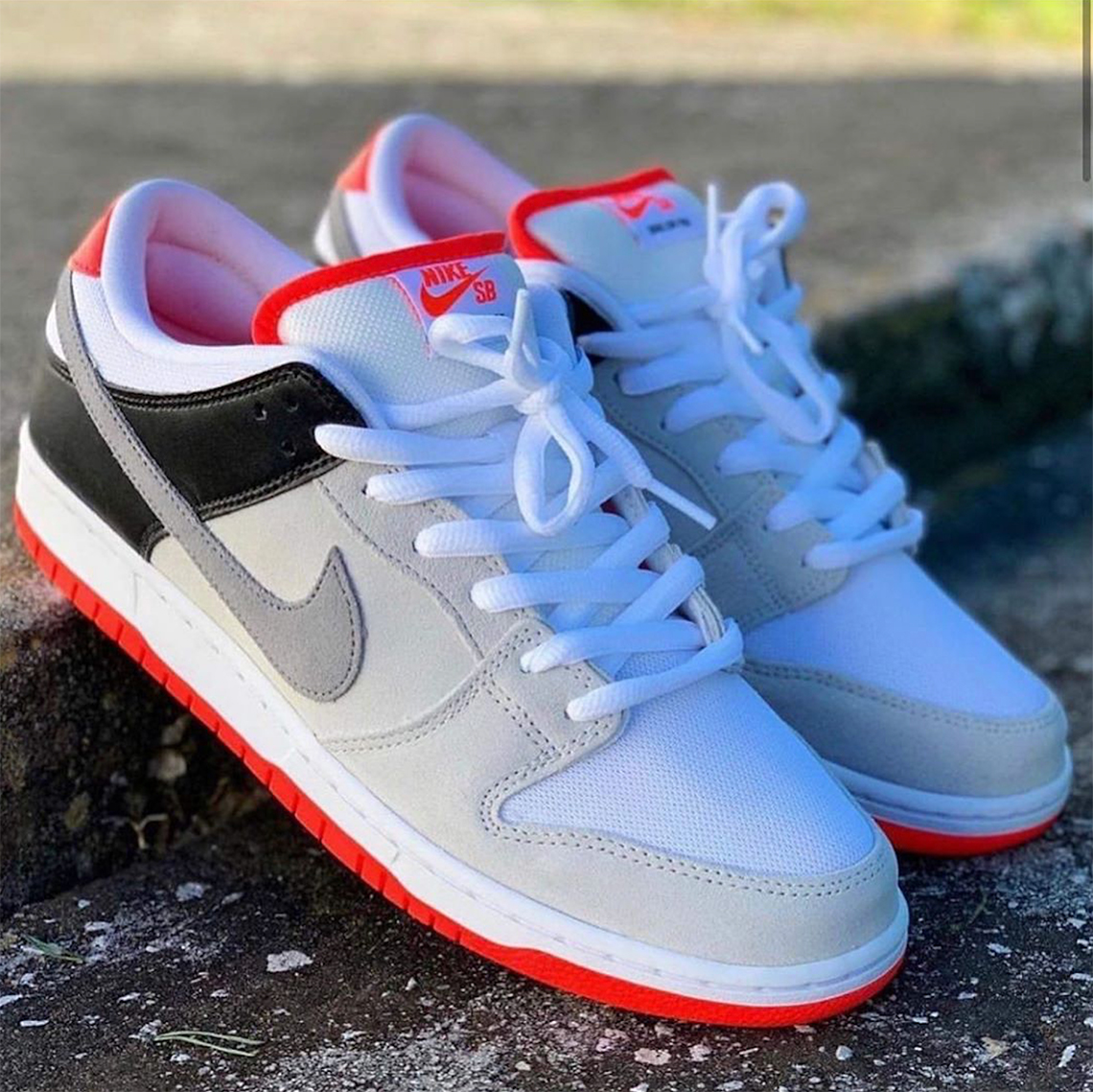 Foot Locker Sneaker Sale: Nike Air, Dunks, Jordans - 40% Off Foot Locker Sneaker Sale: Nike Air, Dunks, Jordans - 40% Off