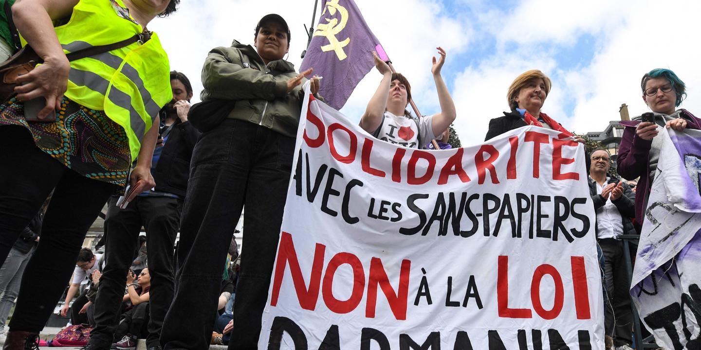French Government's Migrant Deportation Plan Faces Backlash French Government's Migrant Deportation Plan Faces Backlash