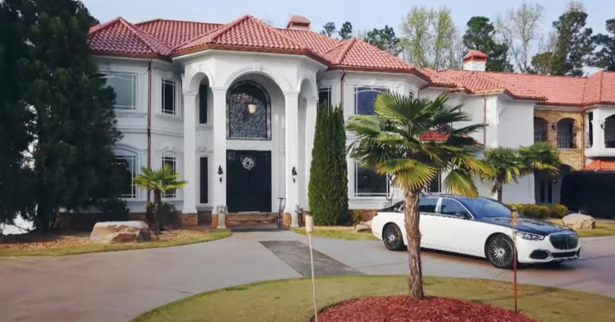 From Humble Beginnings To Mega-Mansions: MTV Cribs From Humble Beginnings To Mega-Mansions: MTV Cribs