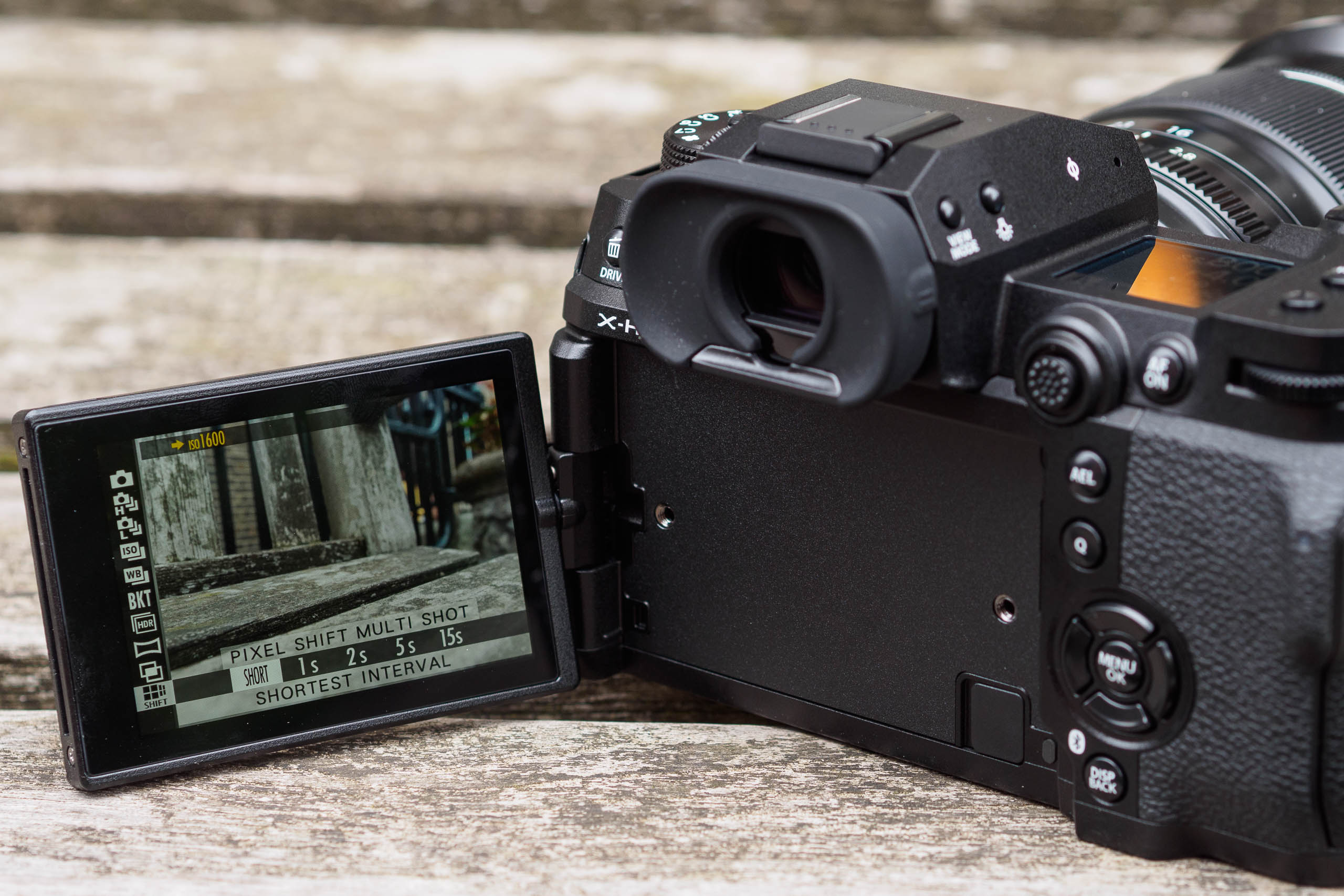 Fujifilm X-H2: A Hands-On Look At Its Whimsical Design And Fun Features Fujifilm X-H2: A Hands-On Look At Its Whimsical Design And Fun Features