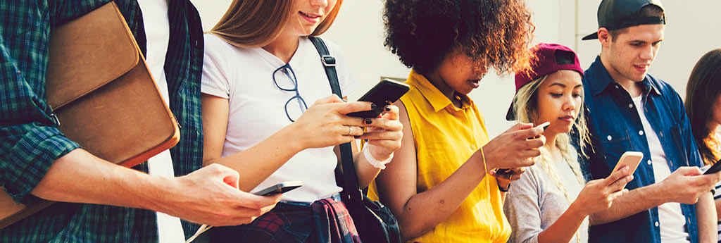 Gen Z And Smartphones: Will Android's Redesign Make A Difference? Gen Z And Smartphones: Will Android's Redesign Make A Difference?