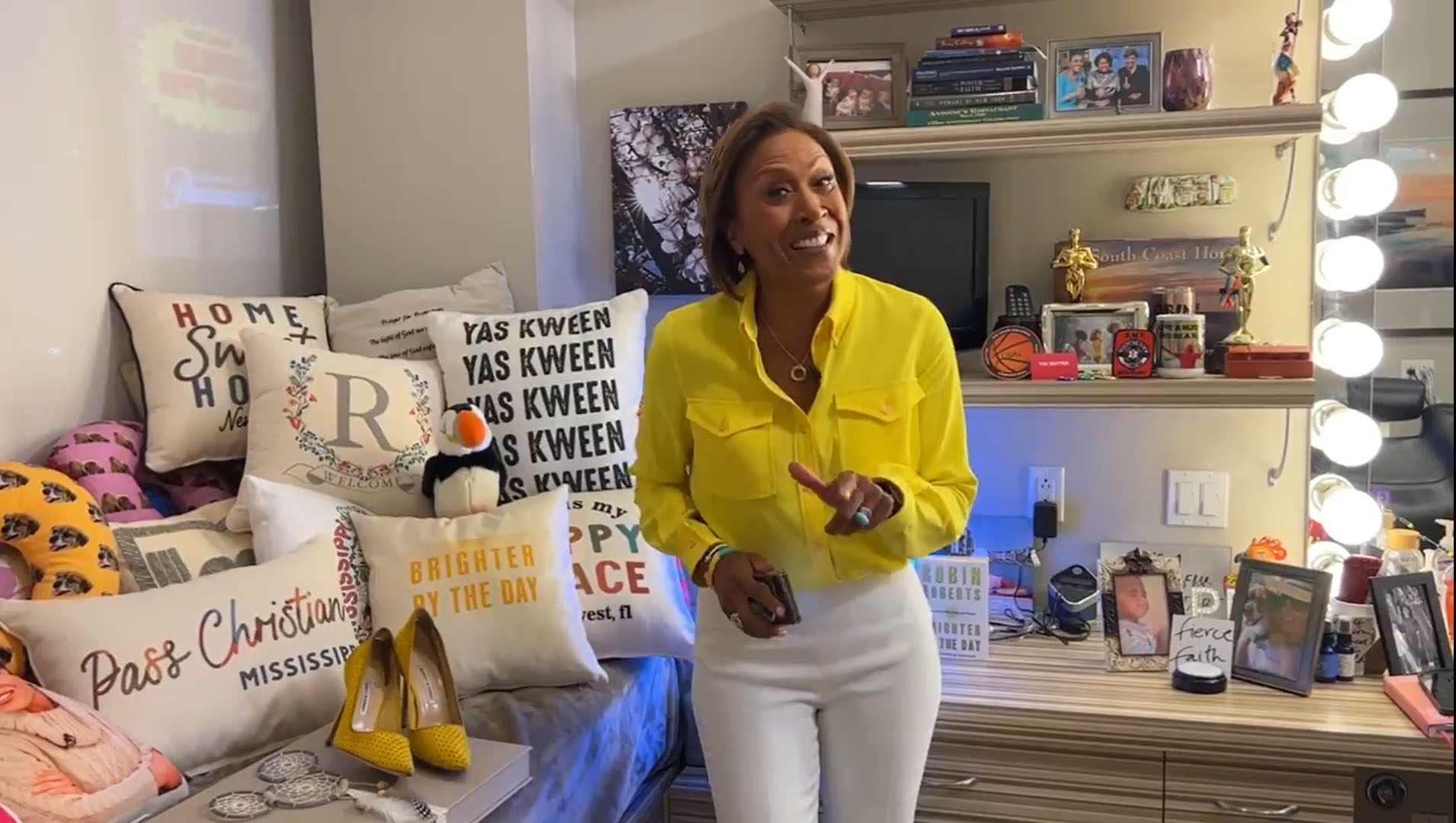GMA Shakeup: Robin Roberts' Response To Layoffs And Uncertainty GMA Shakeup: Robin Roberts' Response To Layoffs And Uncertainty