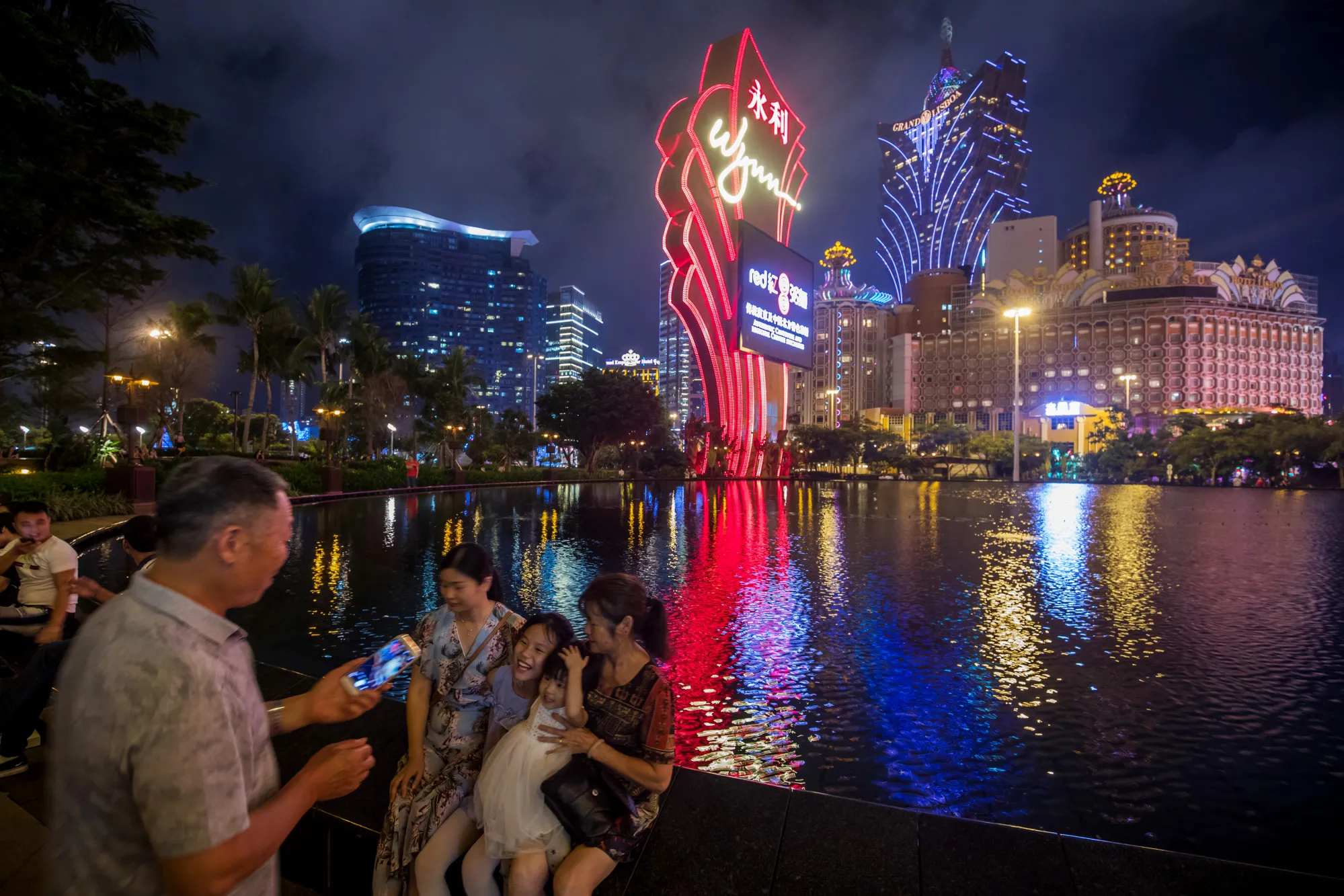 Golden Week Boost: Macau Gaming Revenue Exceeds Predictions Golden Week Boost: Macau Gaming Revenue Exceeds Predictions