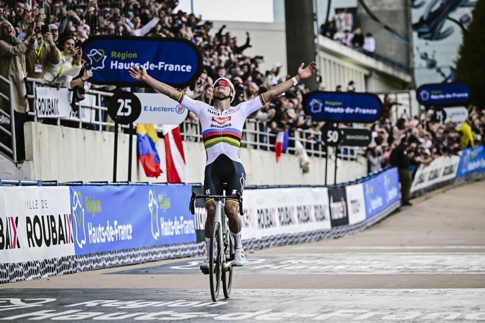 Gravel Bike Tech Showcase: Highlights From Paris-Roubaix 2025 Gravel Bike Tech Showcase: Highlights From Paris-Roubaix 2025