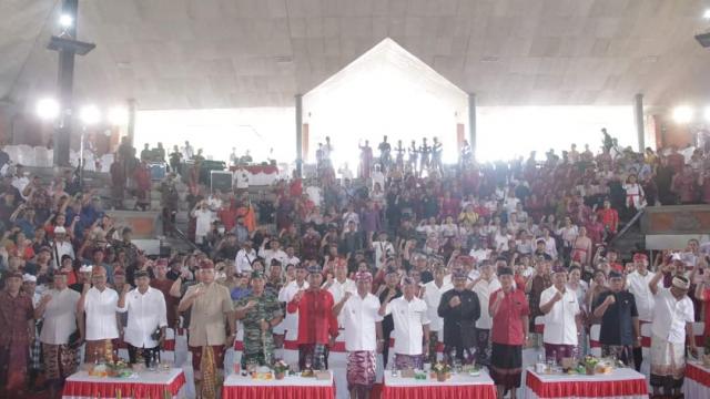 Gubernur Koster: BKK Untuk 6 Kabupaten, Fokus Pada Program Strategis Dan Penyaluran Yang Efisien Gubernur Koster: BKK Untuk 6 Kabupaten, Fokus Pada Program Strategis Dan Penyaluran Yang Efisien