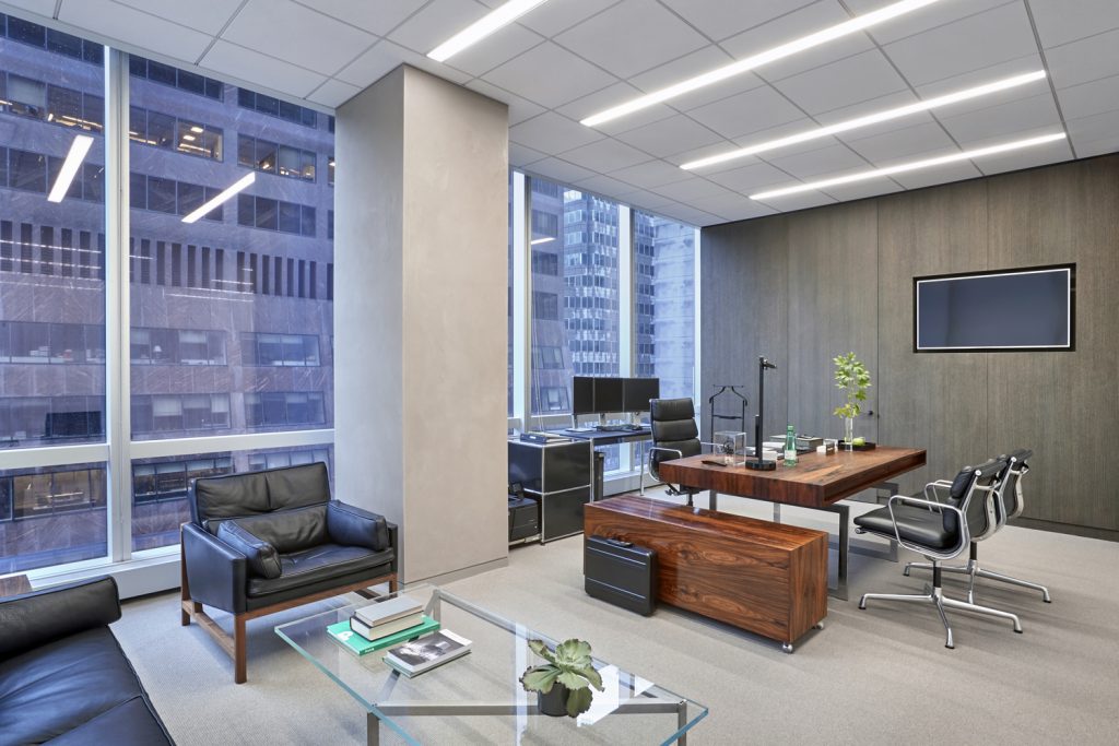 Hedge Fund Executive's US Ban: Accusations Of Lying To Immigration Officials Hedge Fund Executive's US Ban: Accusations Of Lying To Immigration Officials