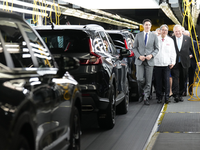 Honda's $15 Billion EV Project In Ontario: A Pause Amidst Market Challenges Honda's $15 Billion EV Project In Ontario: A Pause Amidst Market Challenges