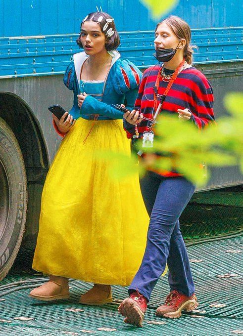 How To Watch The Snow White Live-Action Movie At Home How To Watch The Snow White Live-Action Movie At Home