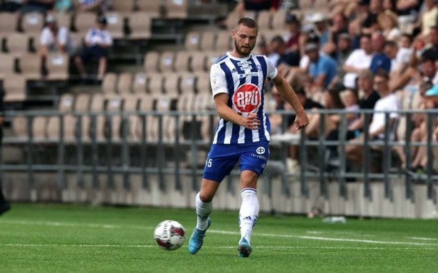 Huuhkajat Saavat Källmanin Maalintekotaidon Huuhkajat Saavat Källmanin Maalintekotaidon