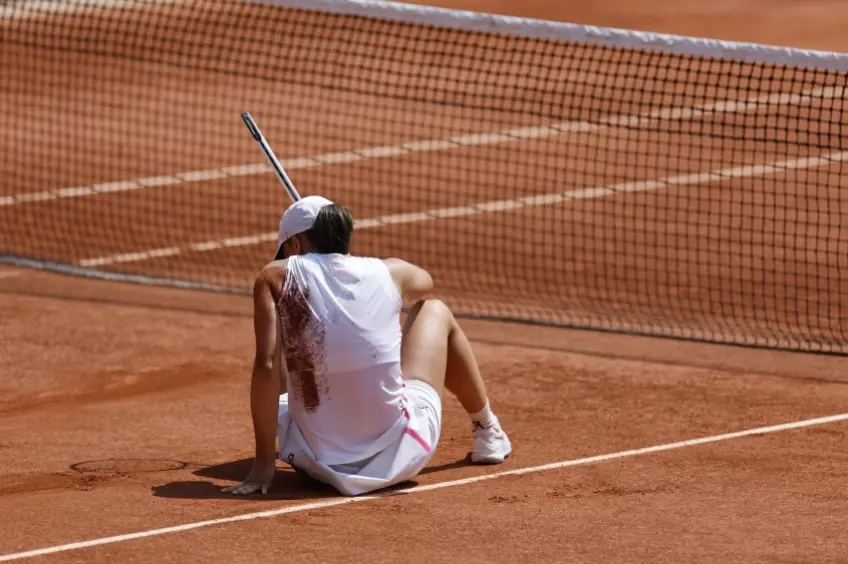 Iga Swiatek Overcomes Early Setback To Face Gauff In Madrid Semifinal Iga Swiatek Overcomes Early Setback To Face Gauff In Madrid Semifinal
