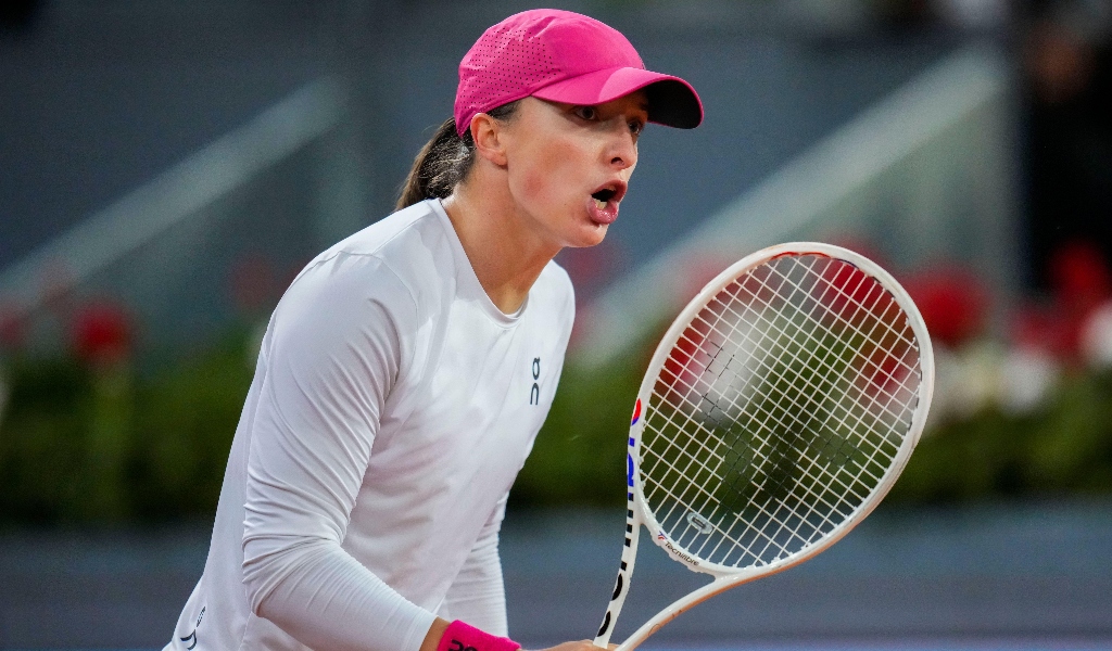 Iga Swiatek Overcomes Keys' Dominant Start To Set Up Madrid Semifinal With Gauff Iga Swiatek Overcomes Keys' Dominant Start To Set Up Madrid Semifinal With Gauff