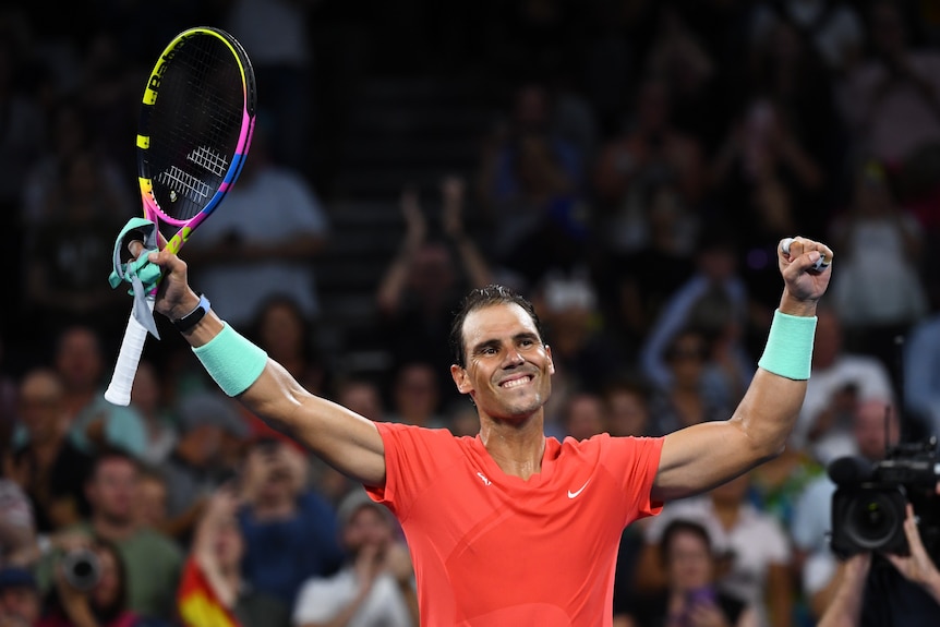 Iga Świątek Wins In Madrid, While Alex De Minaur Suffers Straight-Sets Loss Iga Świątek Wins In Madrid, While Alex De Minaur Suffers Straight-Sets Loss