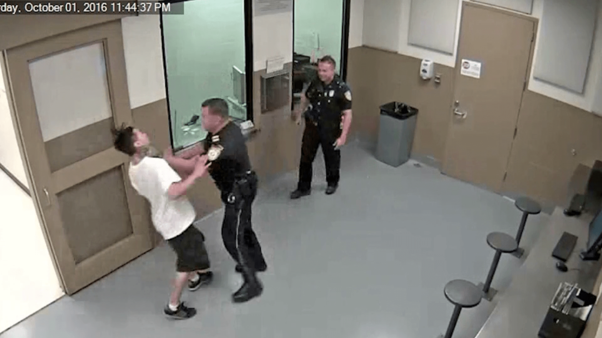Inmate Escape Caught On Camera: New Orleans Jail Inmate Escape Caught On Camera: New Orleans Jail