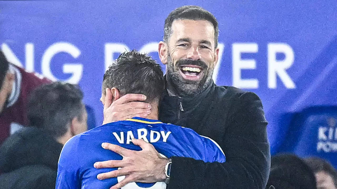 Ipswich Town's Managerial Decisions: Tuanzebe, Phillips, Chaplin, And Muric's Injury Ipswich Town's Managerial Decisions: Tuanzebe, Phillips, Chaplin, And Muric's Injury