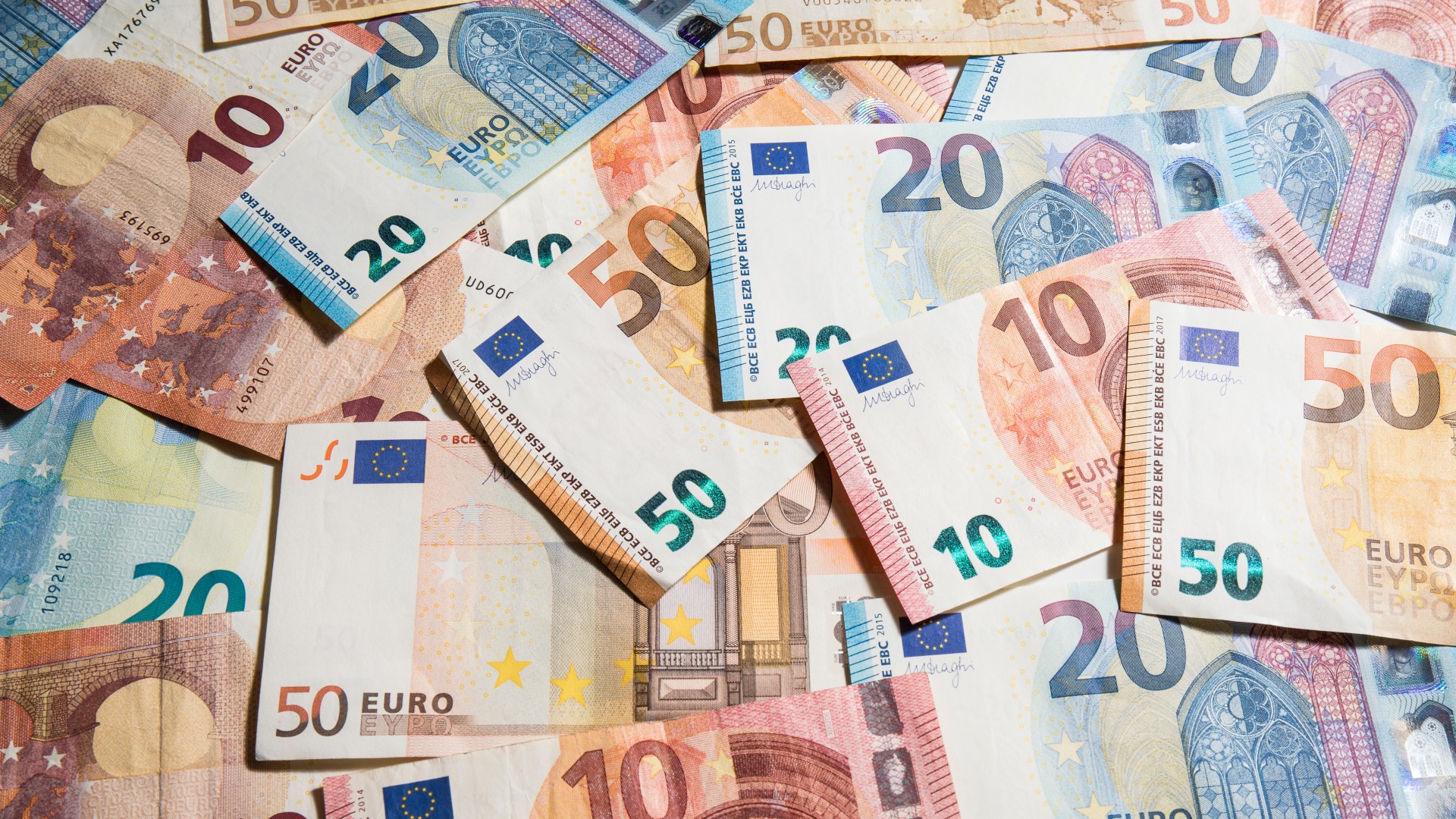 Irish EuroMillions Jackpot: Two Players Win Big – Ticket Sale Locations Announced Irish EuroMillions Jackpot: Two Players Win Big – Ticket Sale Locations Announced