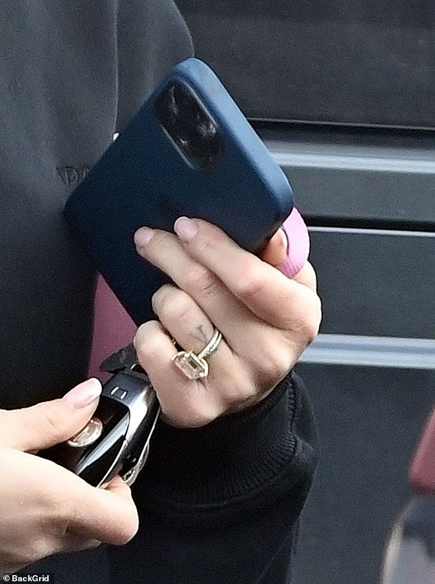 Is Annie Kilner Engaged? New Diamond Ring Fuels Rumors After Walker Appearance Is Annie Kilner Engaged? New Diamond Ring Fuels Rumors After Walker Appearance