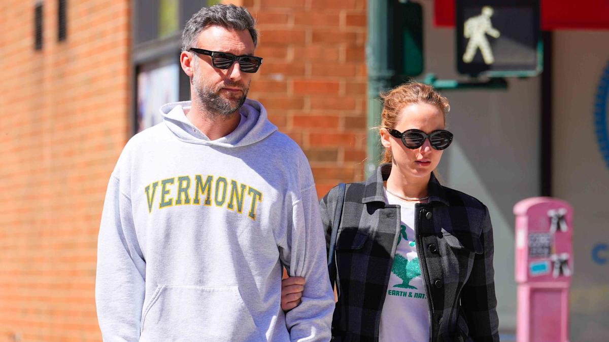 Jennifer Lawrence And Cooke Maroney: A Look At Their Relationship Jennifer Lawrence And Cooke Maroney: A Look At Their Relationship