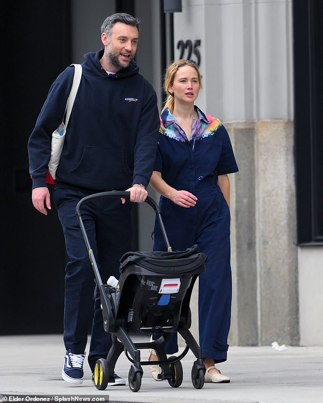 Jennifer Lawrence's Second Baby: A Family Grows Jennifer Lawrence's Second Baby: A Family Grows