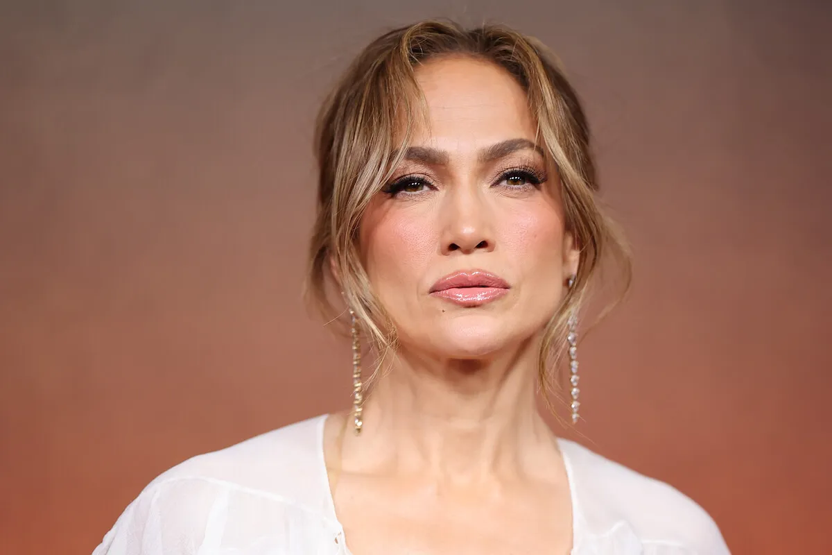 Jennifer Lopez's Potential Hosting Gig: 2025 American Music Awards Jennifer Lopez's Potential Hosting Gig: 2025 American Music Awards