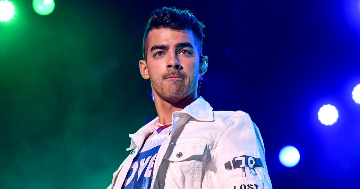 Joe Jonas's Hilarious Response To A Couple's Fight Over Him Joe Jonas's Hilarious Response To A Couple's Fight Over Him