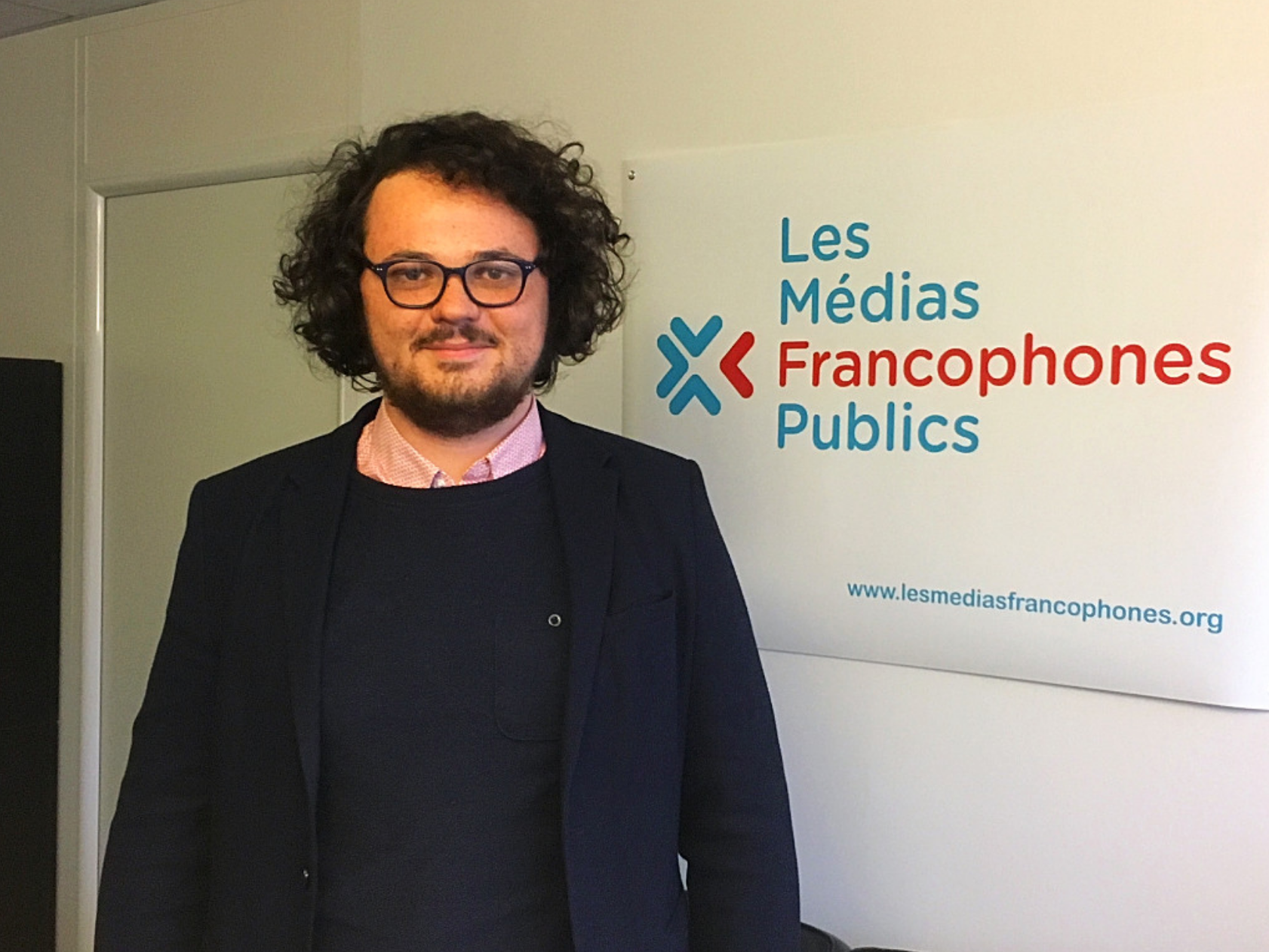 Journalisme Francophone : Hugo De Waha Remporte La Prestigieuse Bourse Payot