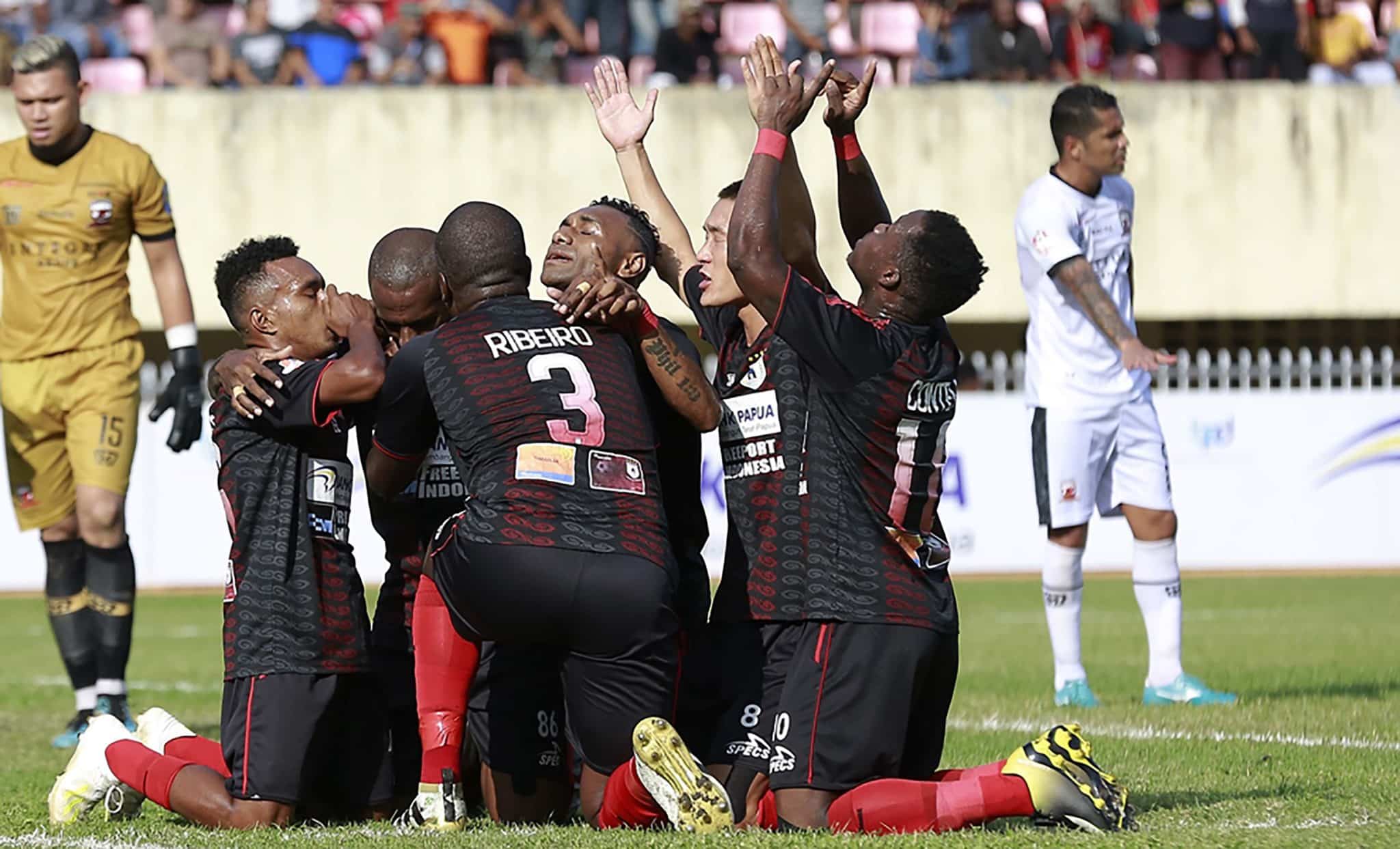 Kakanwil Papua: Mari Dukung Persipura Menuju Kemenangan Kakanwil Papua: Mari Dukung Persipura Menuju Kemenangan