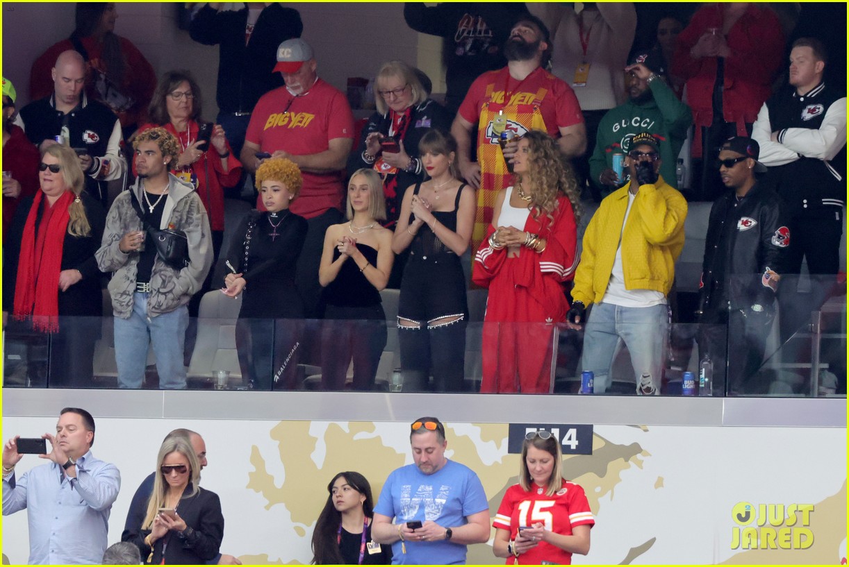 Kanye West And Taylor Swift: The Super Bowl Controversy Kanye West And Taylor Swift: The Super Bowl Controversy