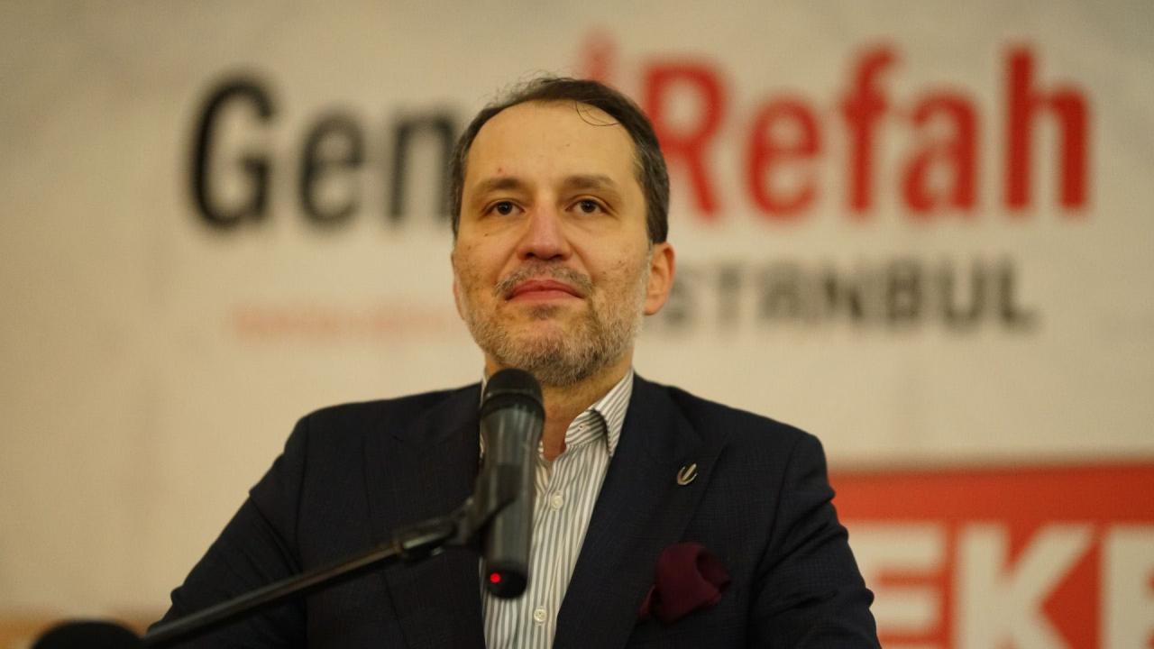 Kıbrıs'ta Şehitlerimiz: Fatih Erbakandan Önemli Bir Açıklama Kıbrıs'ta Şehitlerimiz: Fatih Erbakandan Önemli Bir Açıklama