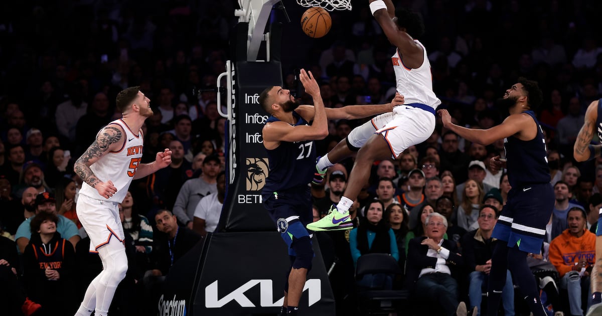 Knicks Derrotan A 76ers: Anunoby Lidera Con 27 Puntos Knicks Derrotan A 76ers: Anunoby Lidera Con 27 Puntos