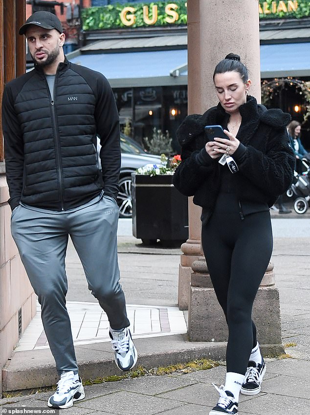 Kyle Walker: Partying With Mystery Women After Annie Kilner's Departure Kyle Walker: Partying With Mystery Women After Annie Kilner's Departure