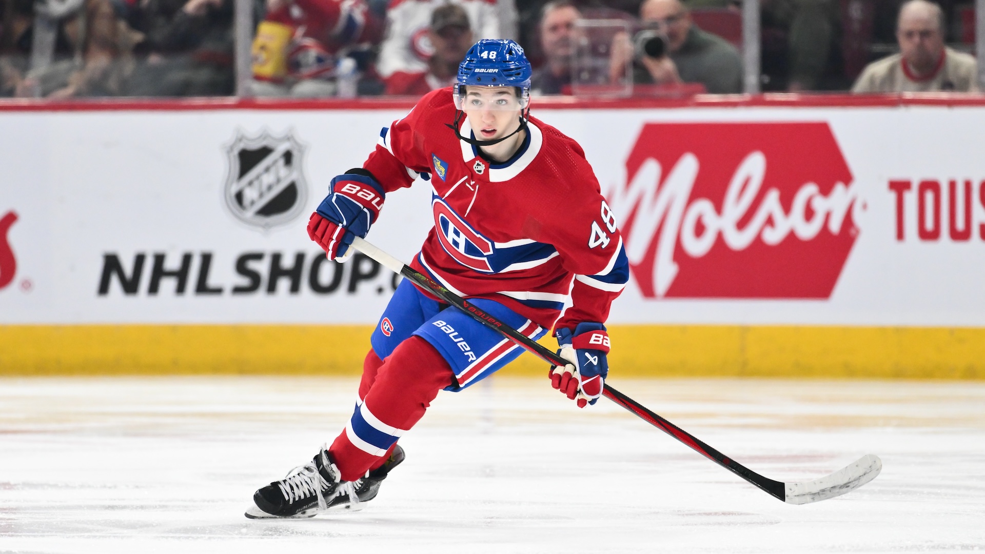 Lane Hutson : Peut-il Devenir Un Défenseur Élite Dans La LNH ? Lane Hutson : Peut-il Devenir Un Défenseur Élite Dans La LNH ?