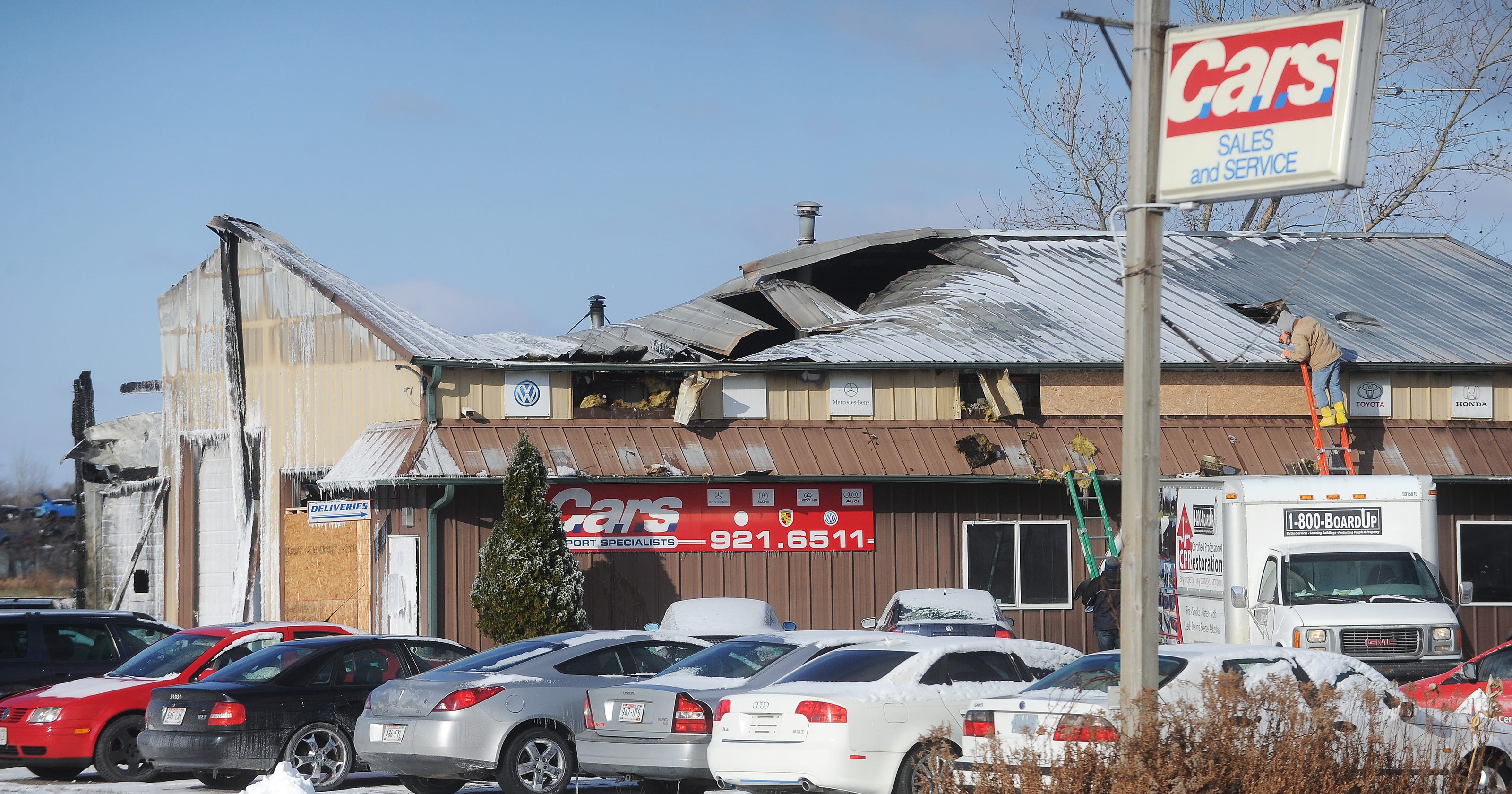 Large Fire Engulfs Used Car Dealership Large Fire Engulfs Used Car Dealership