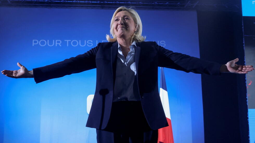 Le Pen Calls Conviction A Political Decision At Paris Rally Le Pen Calls Conviction A Political Decision At Paris Rally