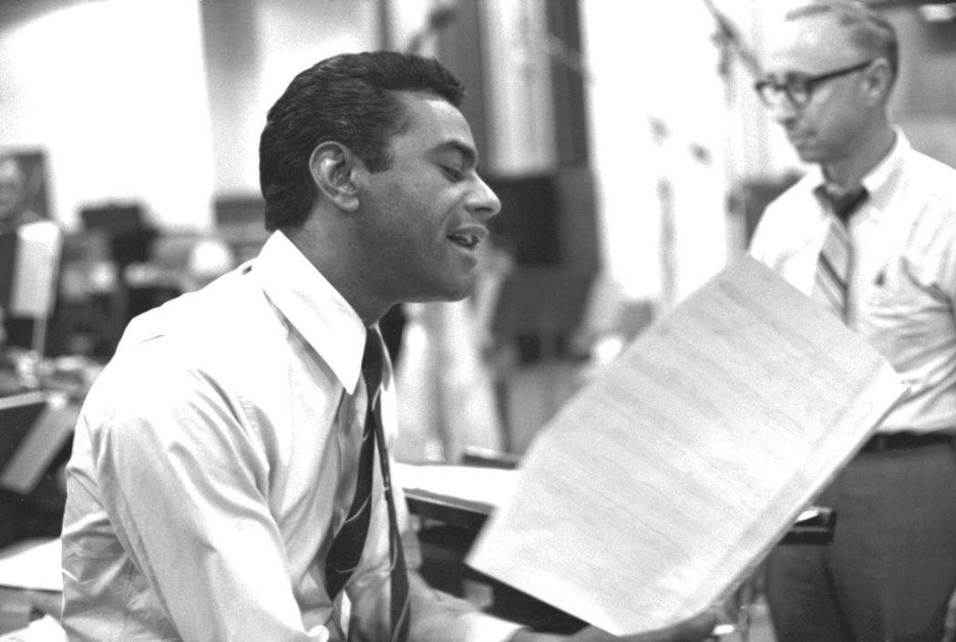 Legendary Singer Johnny Mathis, 89, Retires From Touring Following Memory Problems Legendary Singer Johnny Mathis, 89, Retires From Touring Following Memory Problems