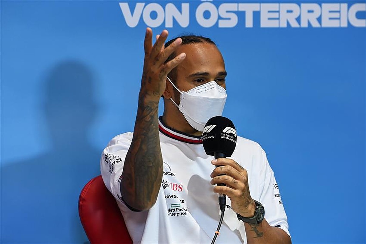 Lewis Hamilton Update Prompts Mercedes Investigation
