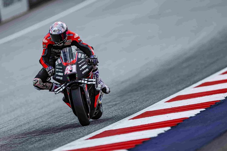 Link Streaming MotoGP Inggris 2025: Saksikan Sprint Race Malam Ini Pukul 20.00 WIB