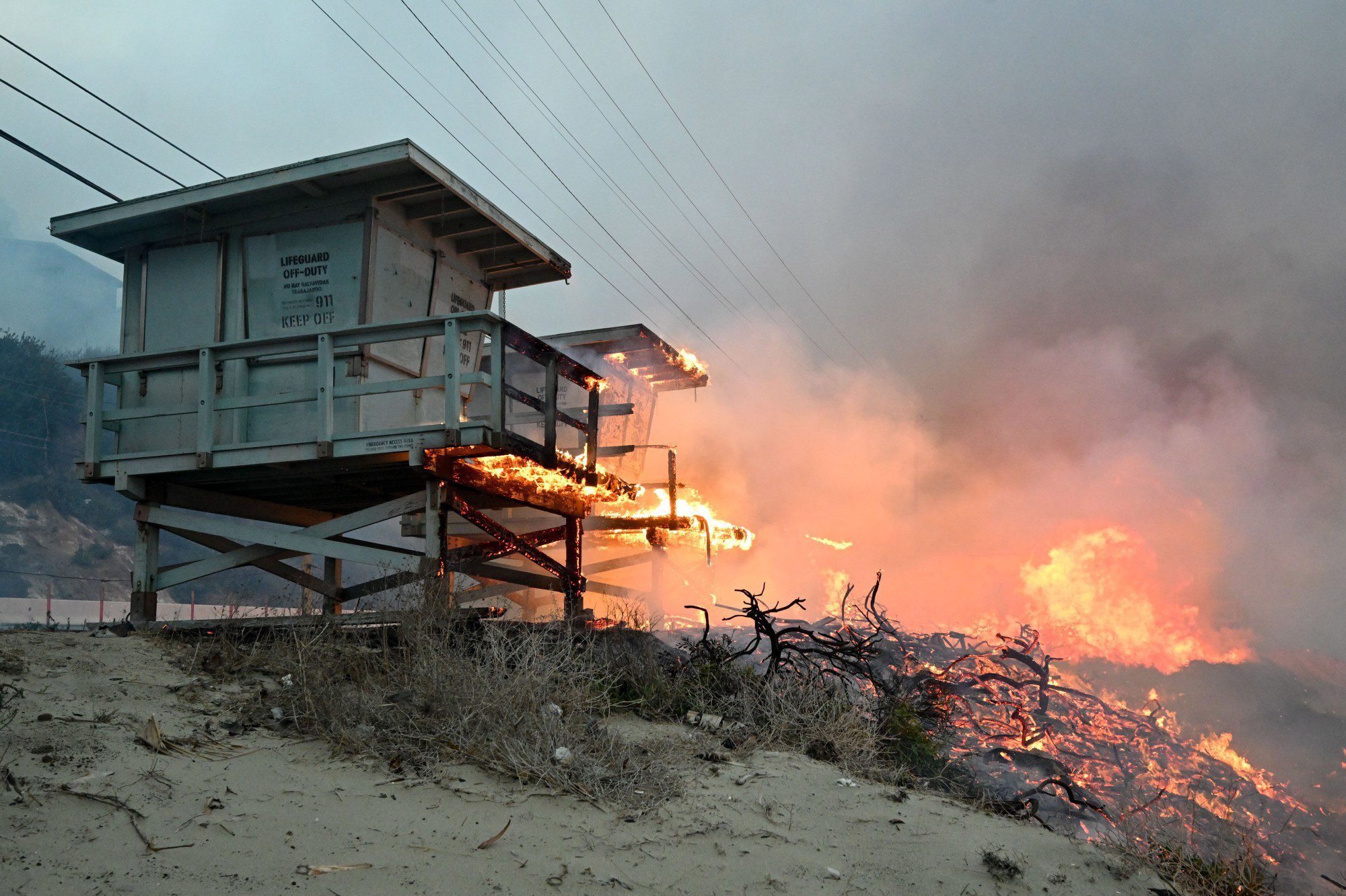 Los Angeles Palisades Fires: Impact On Celebrity Homes - Full List Los Angeles Palisades Fires: Impact On Celebrity Homes - Full List