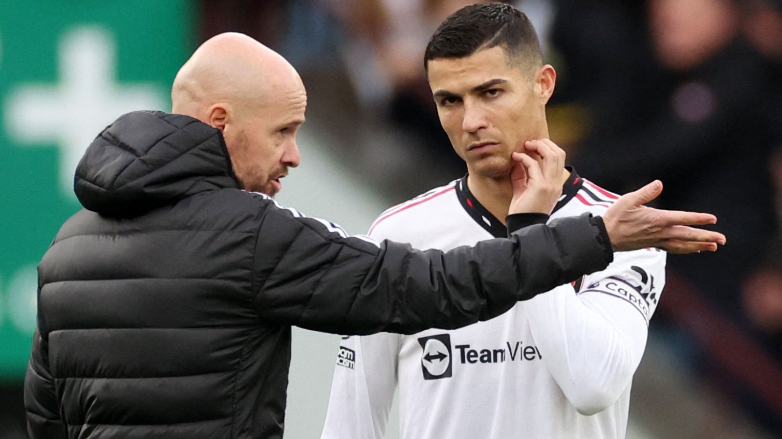Luis Castro Criticizes Erik Ten Hag's Handling Of Cristiano Ronaldo Luis Castro Criticizes Erik Ten Hag's Handling Of Cristiano Ronaldo