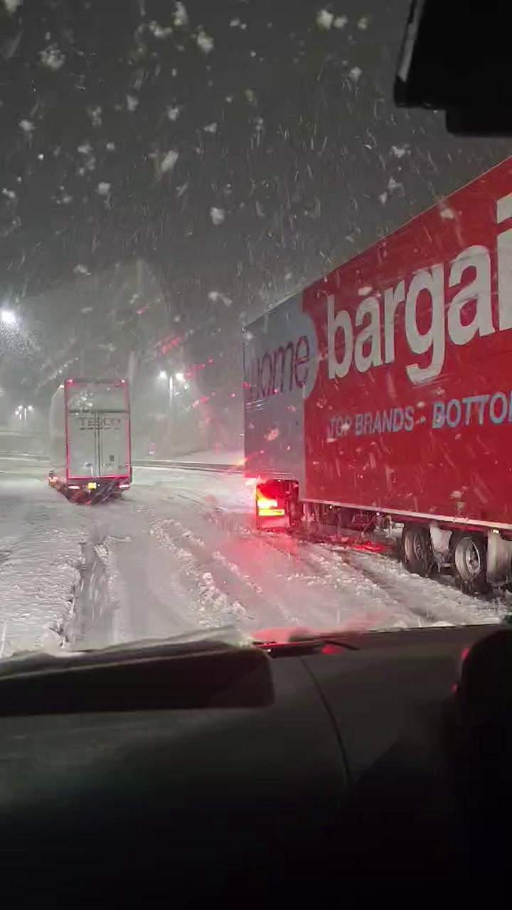 M56 Closed: Live Traffic Updates Following Serious Accident M56 Closed: Live Traffic Updates Following Serious Accident
