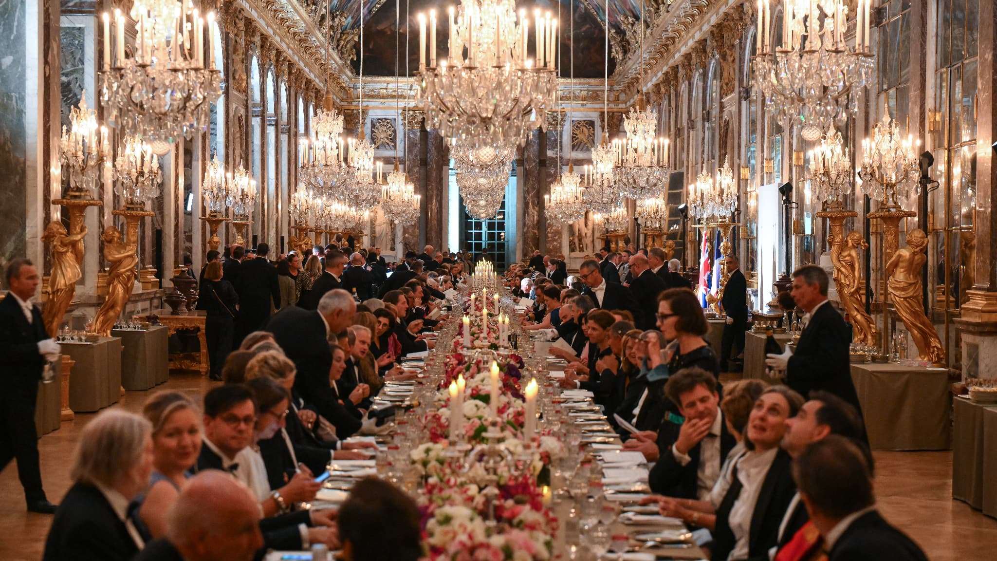 Macron Sans Kohler : La Fin D'une Ère À L'Elysée ? Macron Sans Kohler : La Fin D'une Ère À L'Elysée ?
