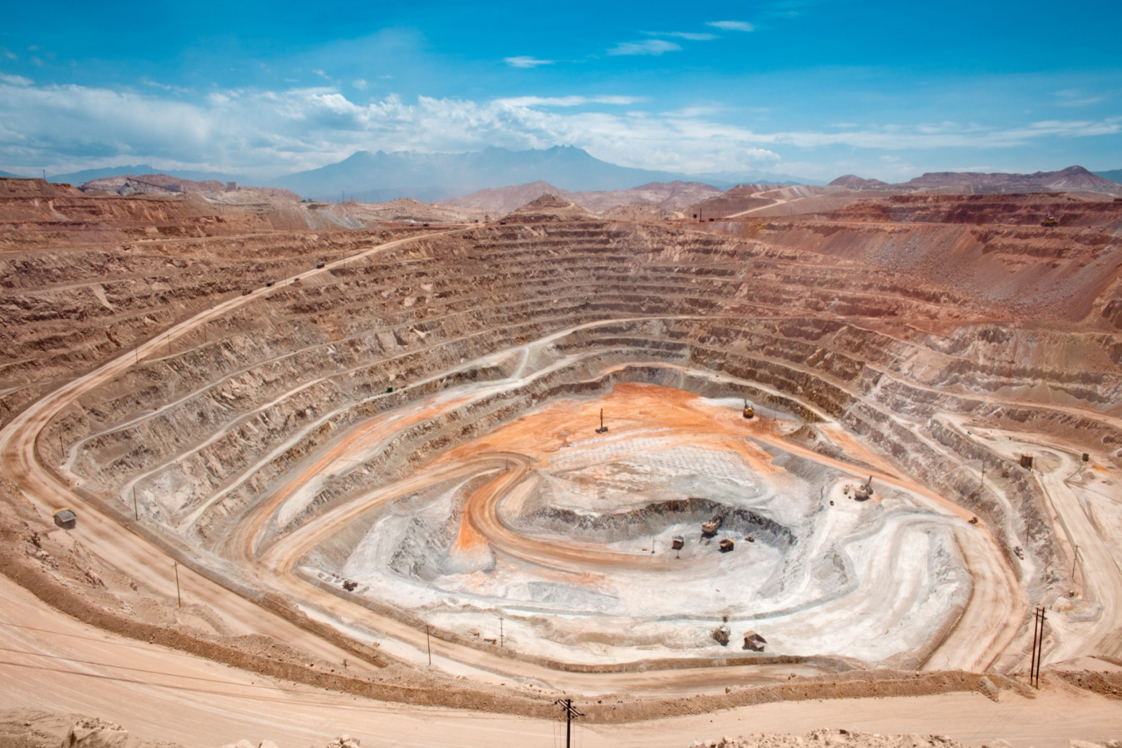 Major Setback: Ivanhoe Withdraws Copper Mine Production Outlook Major Setback: Ivanhoe Withdraws Copper Mine Production Outlook