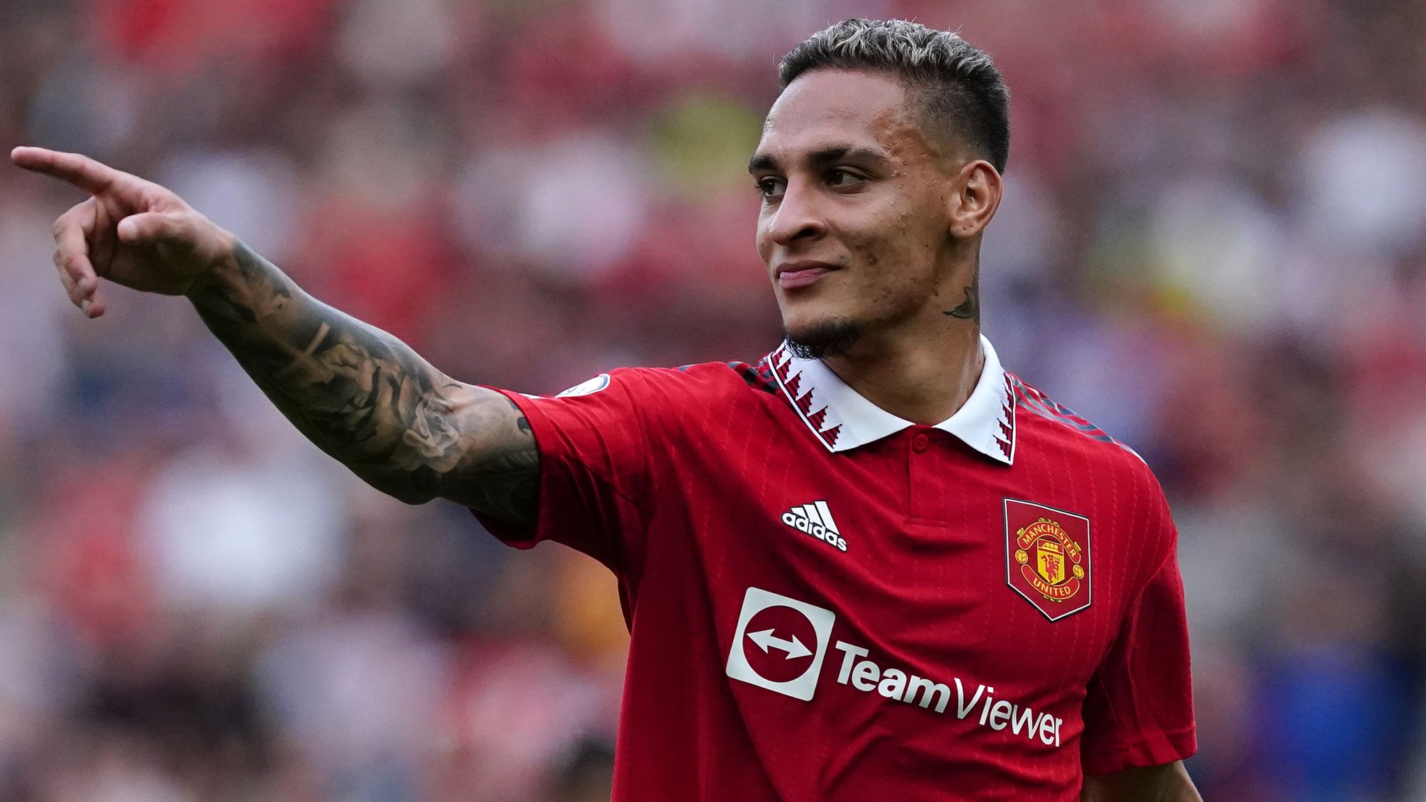 Man Utd's [Player Name]: Personal Life Impacts On Football