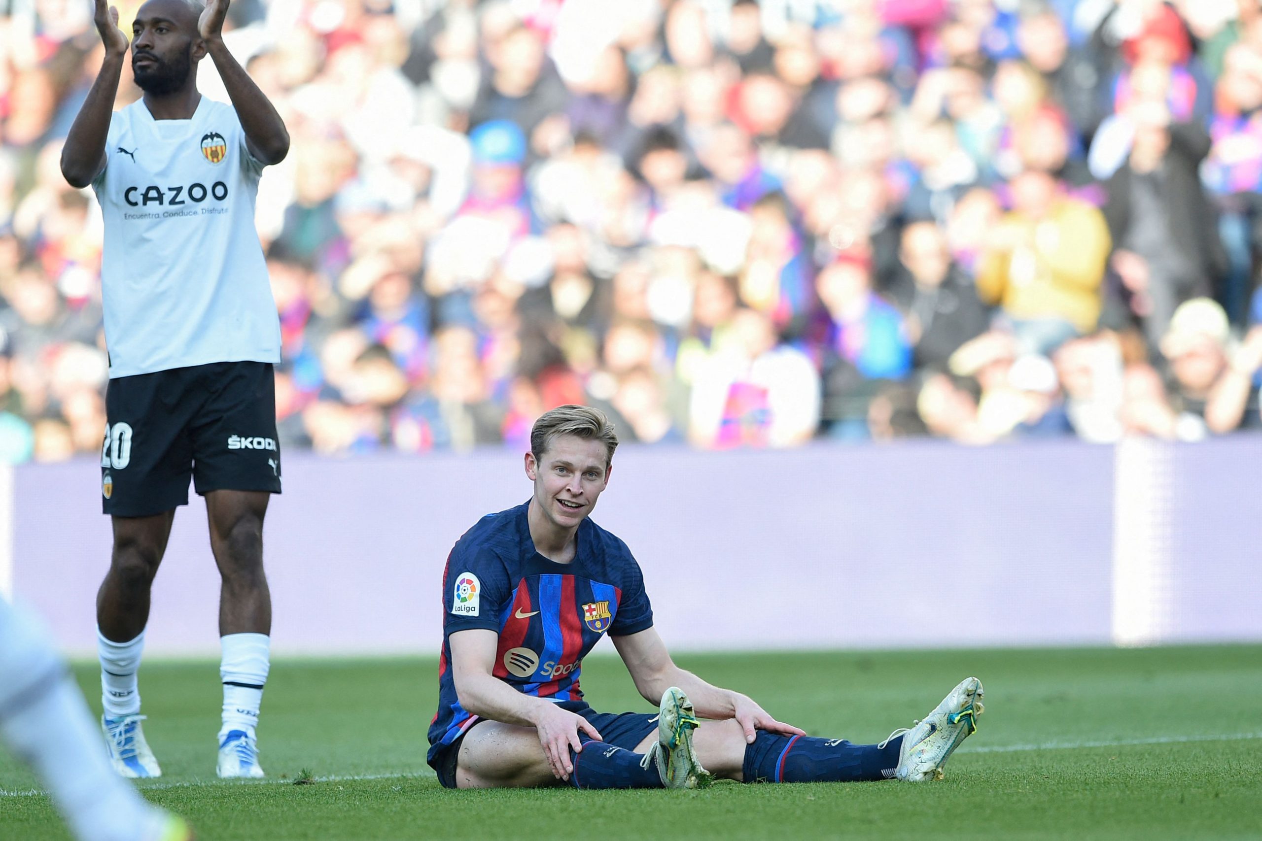 Manchester United Enters Bidding For Free Agent Sought By Barcelona And Real Madrid Manchester United Enters Bidding For Free Agent Sought By Barcelona And Real Madrid