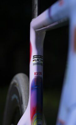 Mathieu Van Der Poel's Custom Canyon Aeroad At Tirreno-Adriatico: A Detailed Look