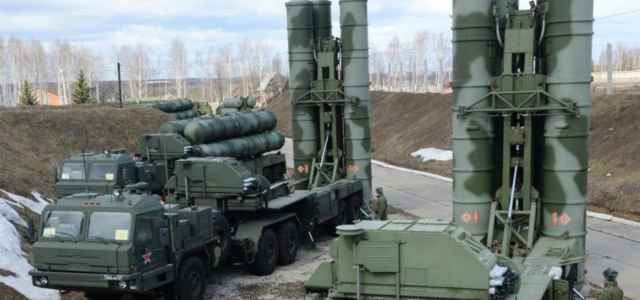 Medvedev, Missili Nucleari E Russofobia: La Terapia Dell'UE? Medvedev, Missili Nucleari E Russofobia: La Terapia Dell'UE?