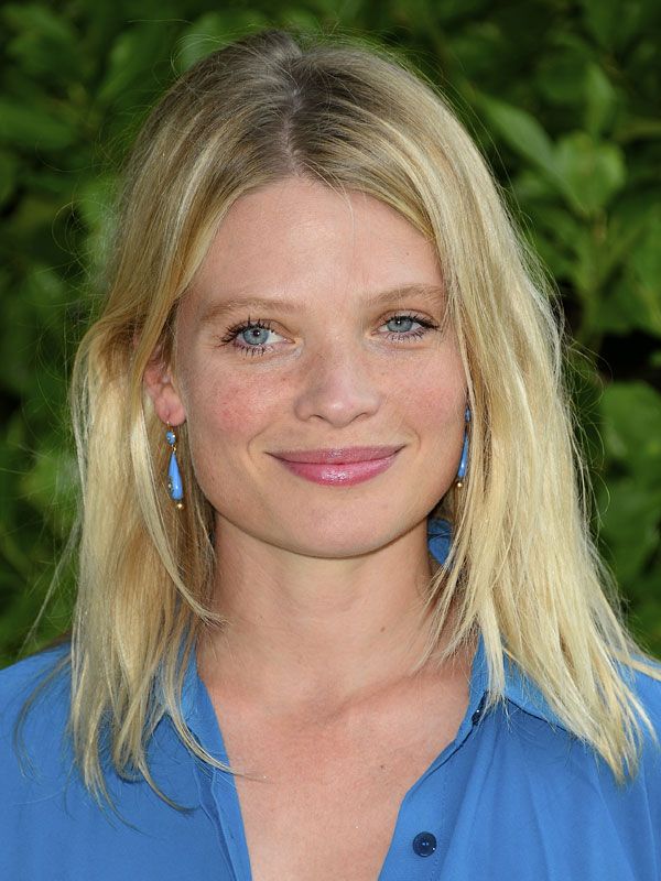 Mélanie Thierry: Biographie Et Filmographie D'une Actrice Talentueuse Mélanie Thierry: Biographie Et Filmographie D'une Actrice Talentueuse