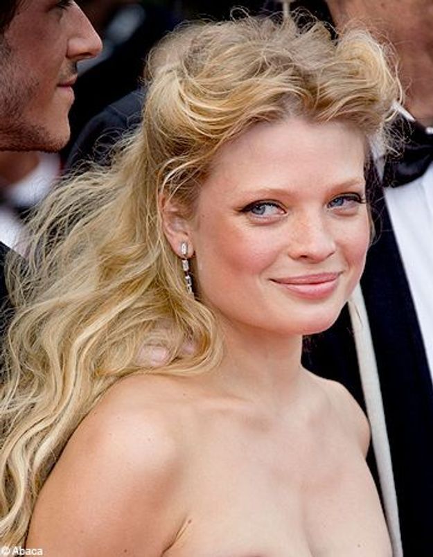 Mélanie Thierry: Une Icône Du Cinéma Français? Mélanie Thierry: Une Icône Du Cinéma Français?
