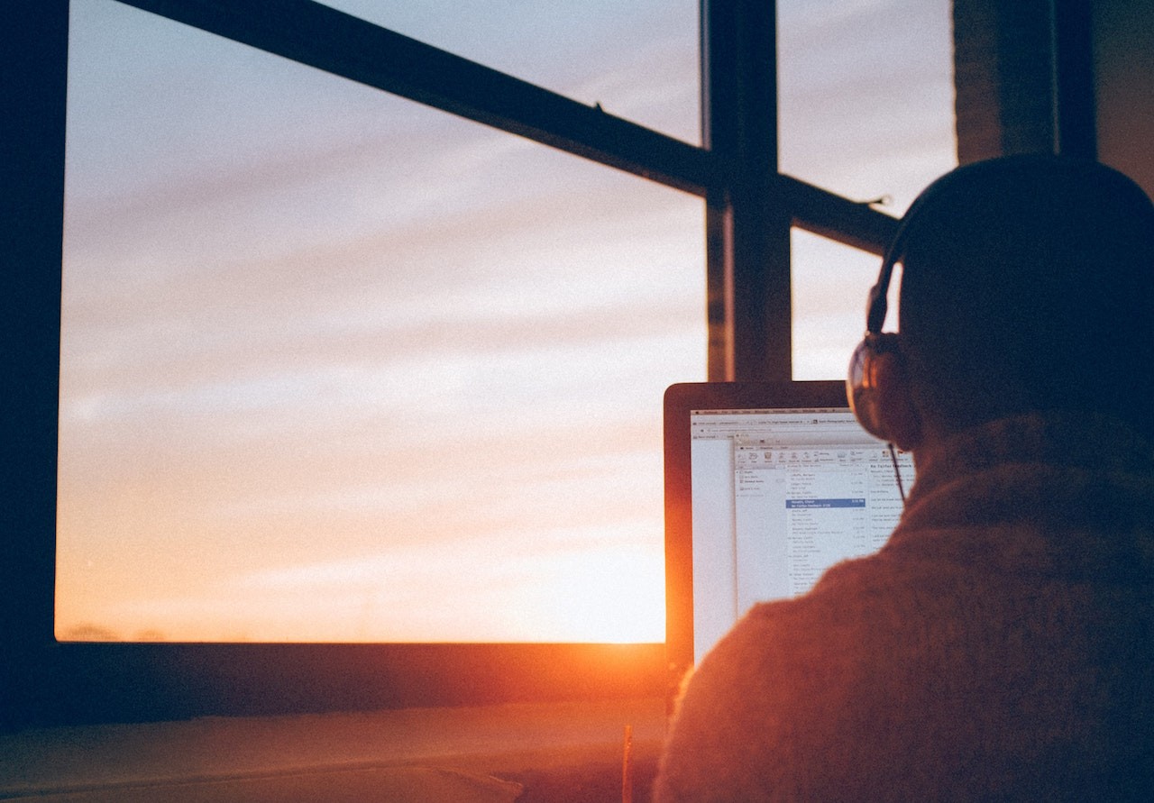 Middle Managers: The Unsung Heroes Of Organizational Effectiveness And Employee Development Middle Managers: The Unsung Heroes Of Organizational Effectiveness And Employee Development